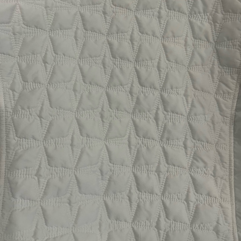 🧥 The North Face Insulated White Quilted Vest – Size S (Men’s/Unisex) - Picture 8 of 14
